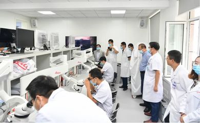 【喜訊】赤峰市醫院首個重點實驗室正式授牌，開啟醫學研究與試驗發展新篇章